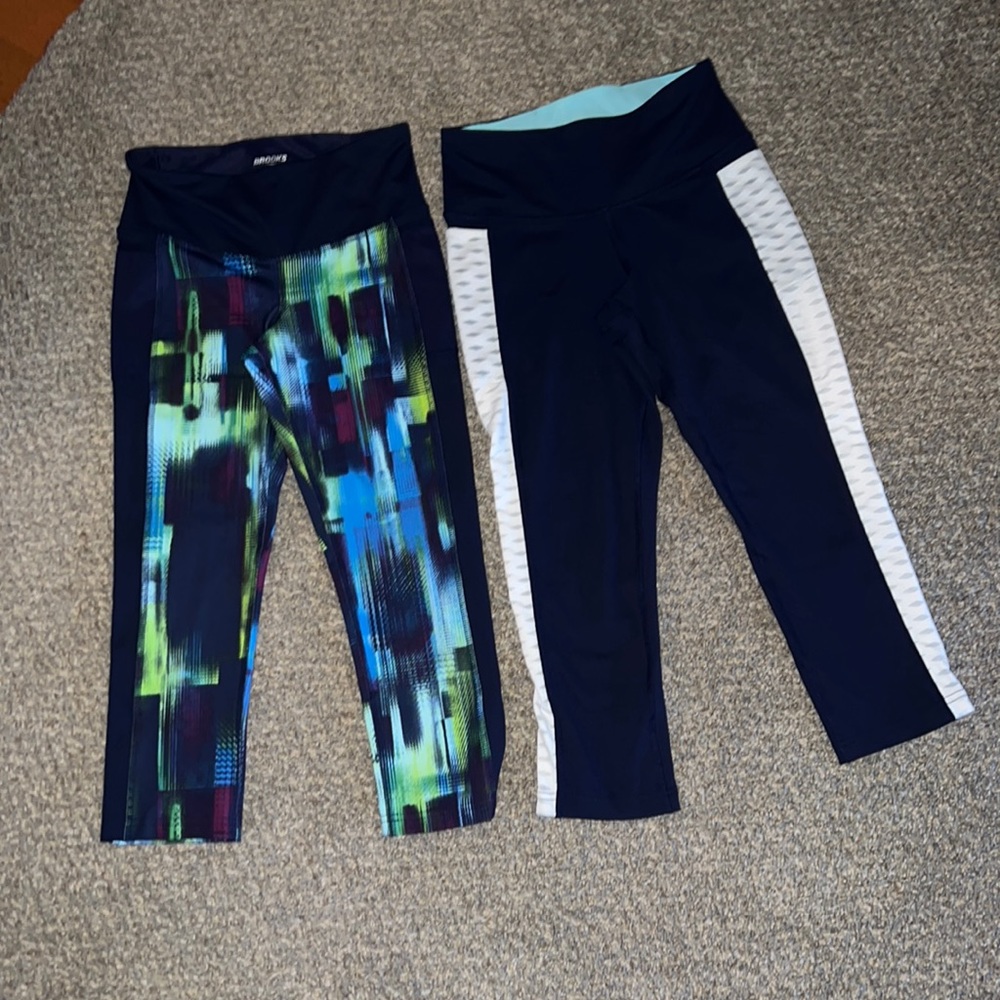 Brooks Capris leggings. Xs